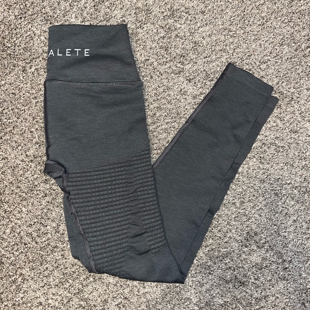 Alphalete leggings